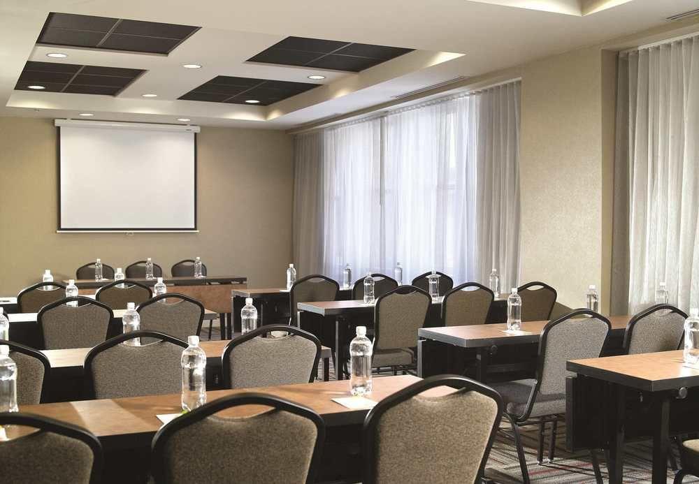 Courtyard By Marriott Atlanta Downtown Hotel Bagian luar foto
